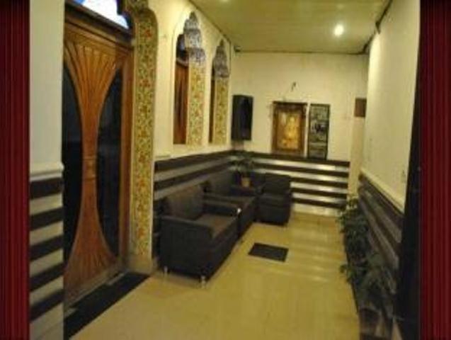 Hotel Golden Deluxe Τζαϊπούρ Εξωτερικό φωτογραφία